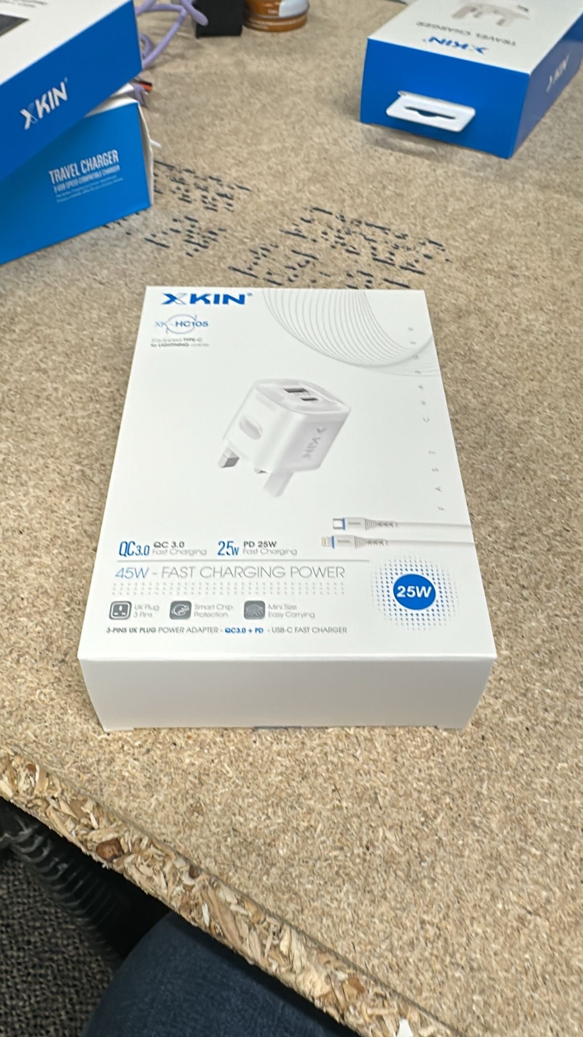 XKIN 3 PINS UK PLUGS POEWER ADOPTER 45W FAST CHARGING POWER